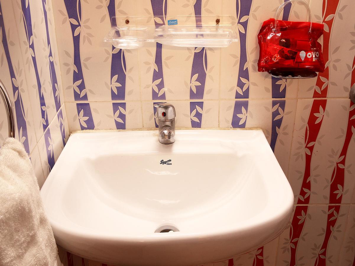 كولكاتا Oyo 3418 Hotel Amit المظهر الخارجي الصورة